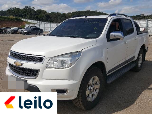 LOTE 032 - CHEVROLET S10 LTZ 2013