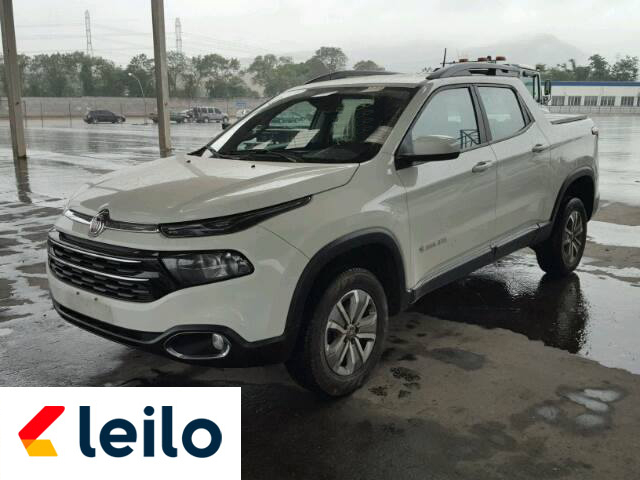 LOTE 033 - Fiat Toro Volcano 2018